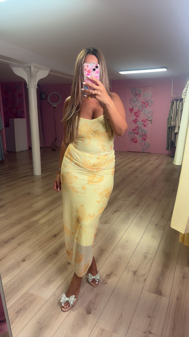 Robe Zahra