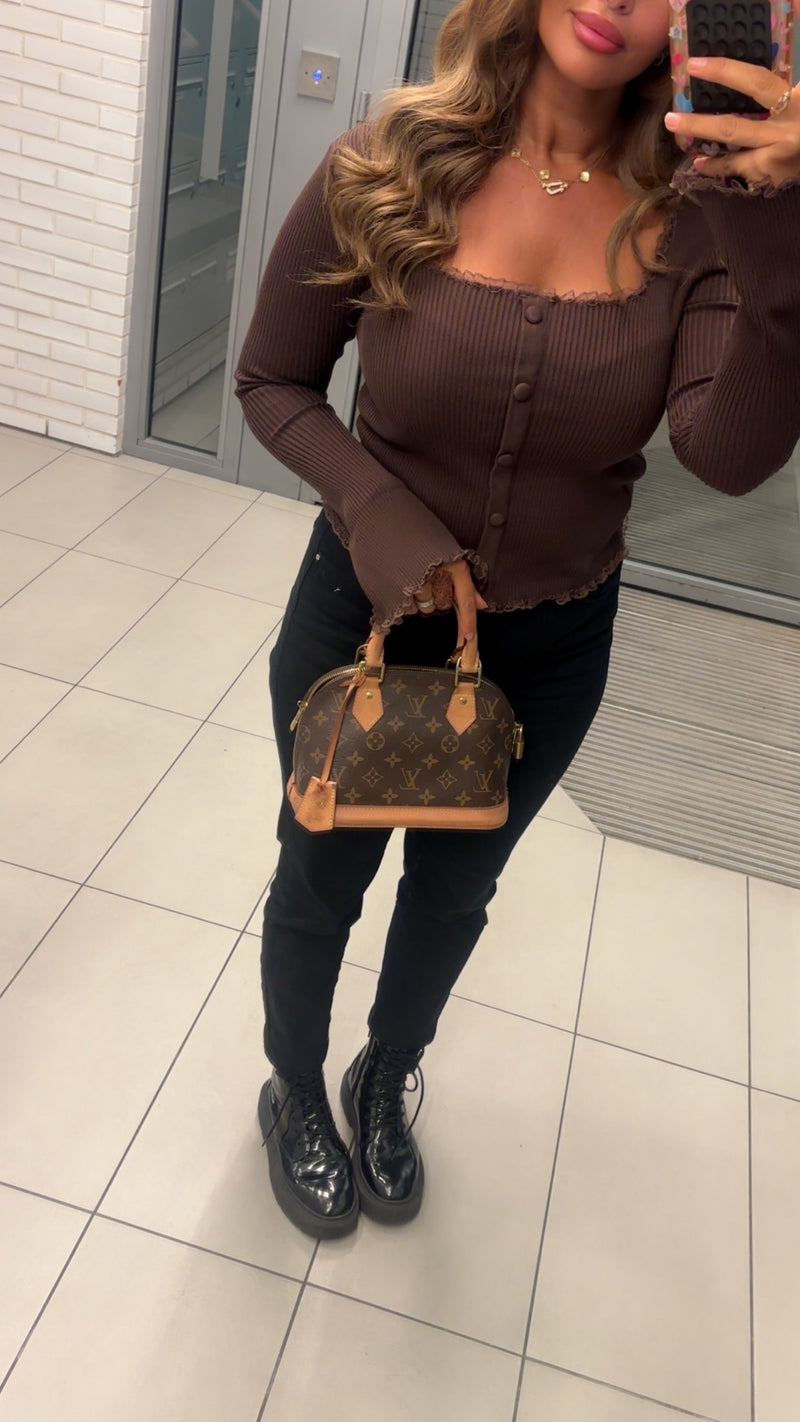 Pull dentelle